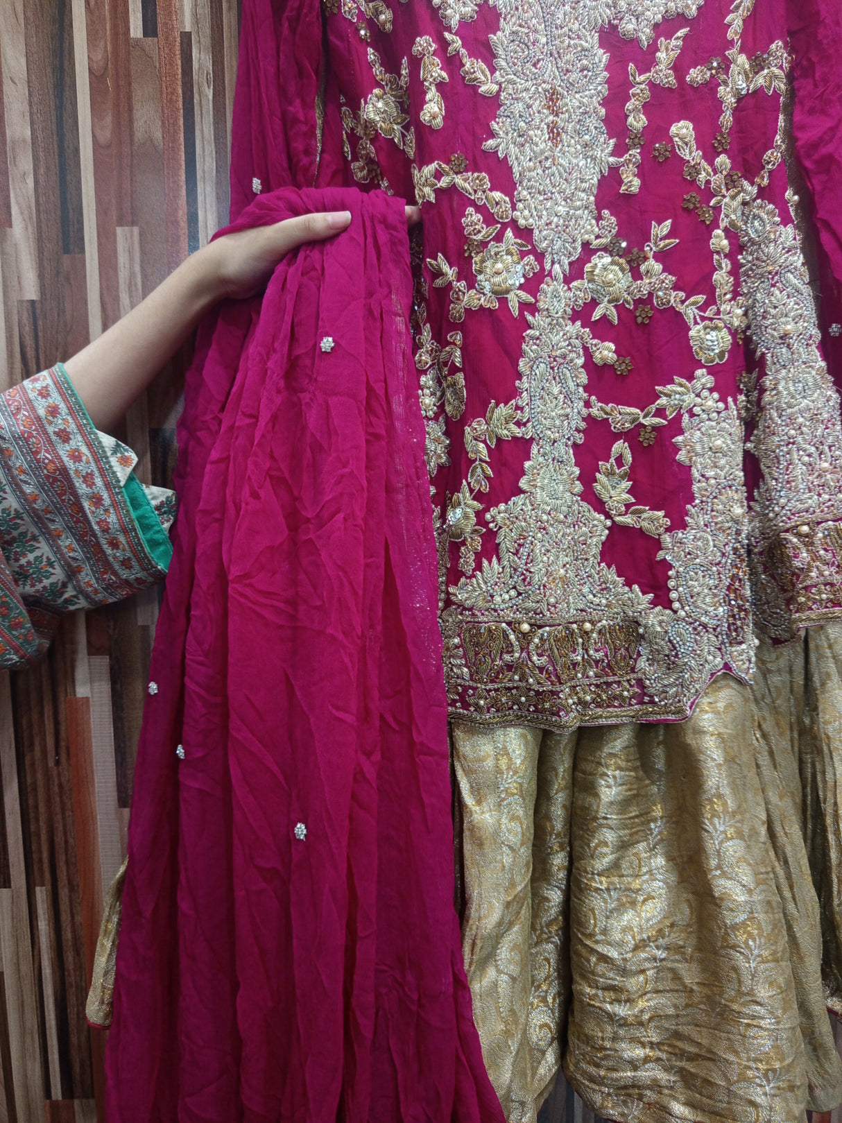 Barrat Gharara | Women Bridals | Small | Worn Once