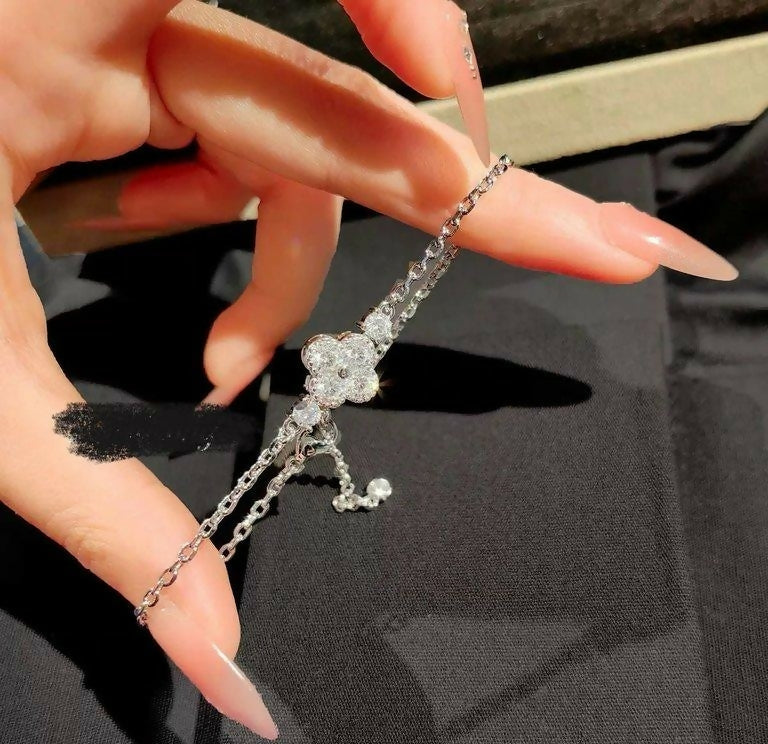 Flower Bracelet-00486 | Women Jewelry | Bangles/Bracelets | Brand New
