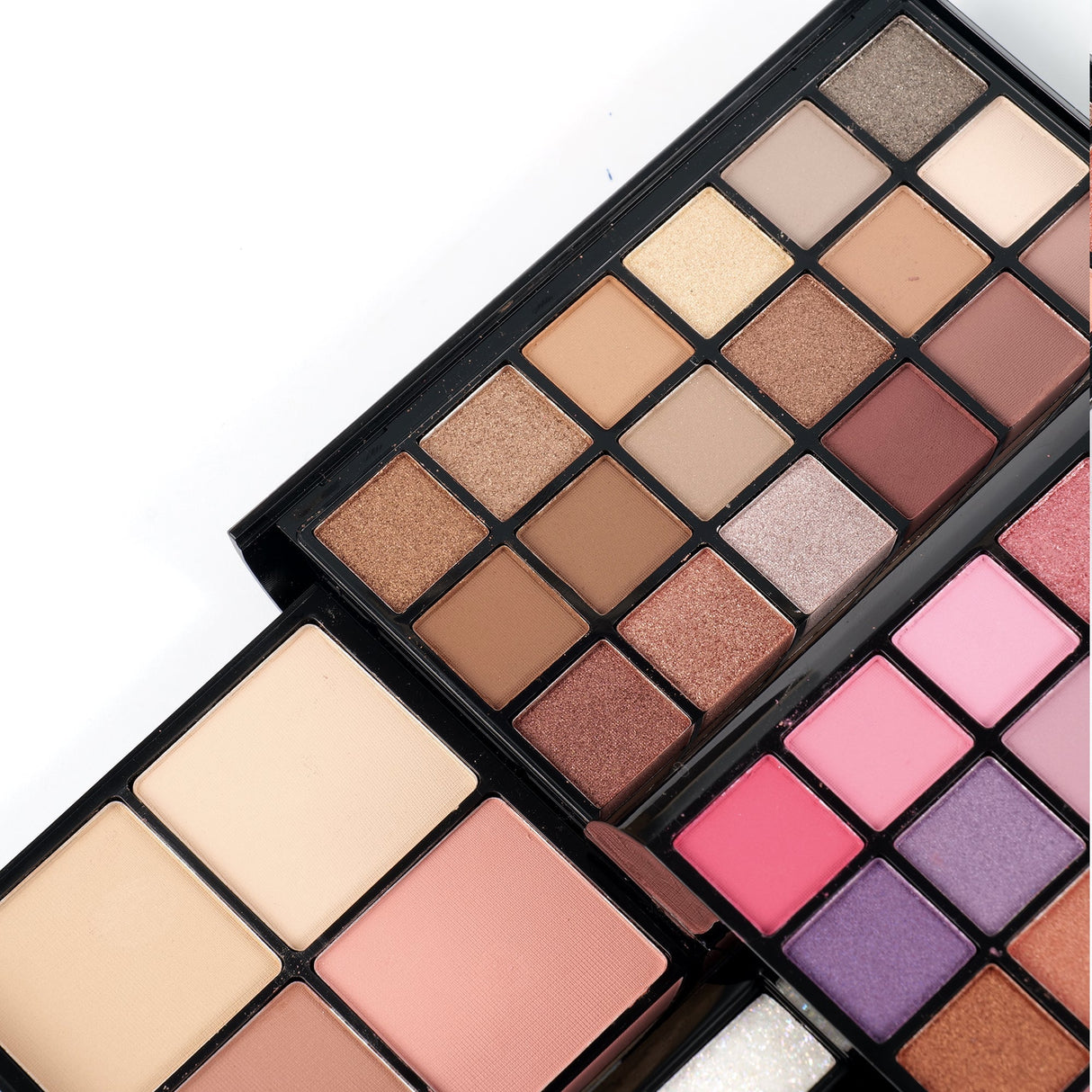 Buy Missrose Travel Makeup Kit in Pakistan