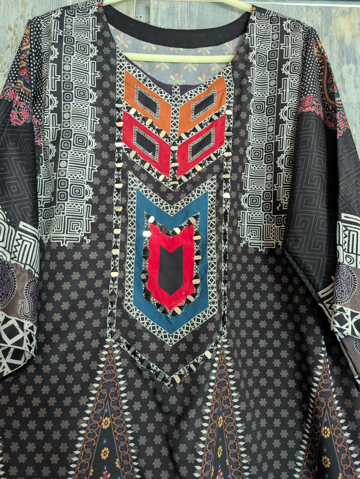 2 PC Georgette Suit | Women Locally Made Kurta | Small | Worn Once