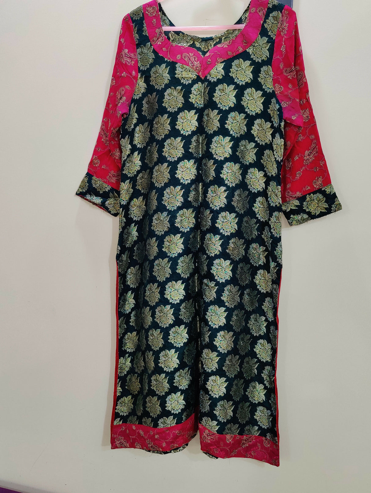 Black Banarsi Kurti | Women Locally Made Formals | Large | Worn Once