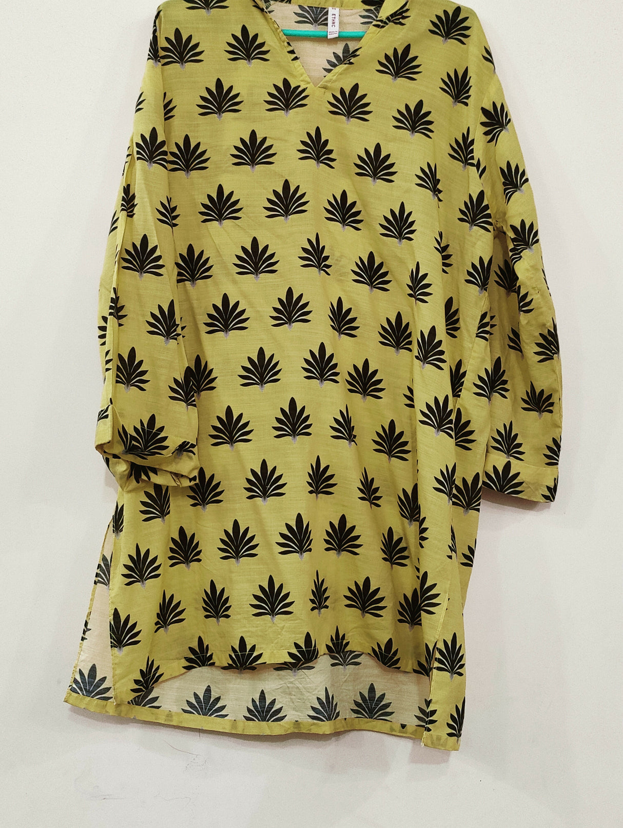 Ethnc | Women Branded Kurta | Medium | New