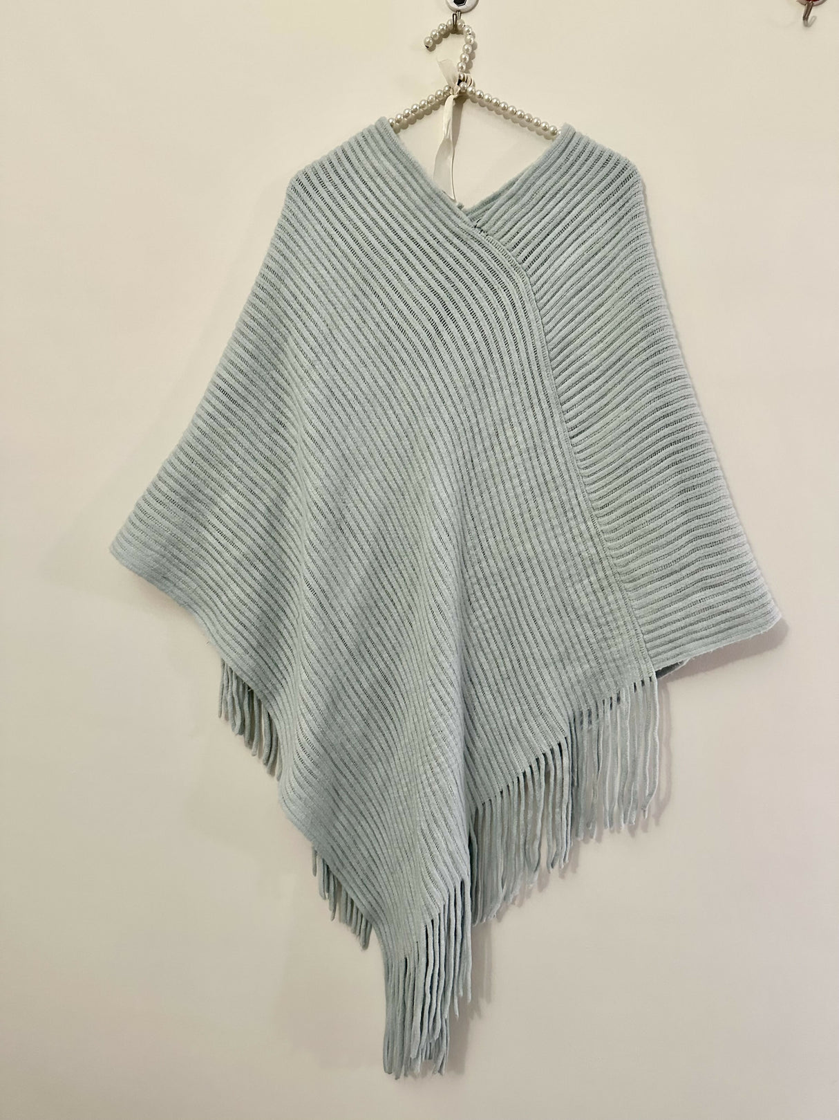 Wool Cape Shawl | Women Accessories | Duppatas & Shawls | Preloved