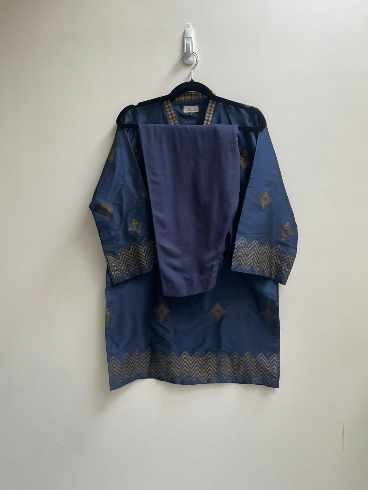 Sanober Azfar | Women Branded Kurta | Small | Preloved