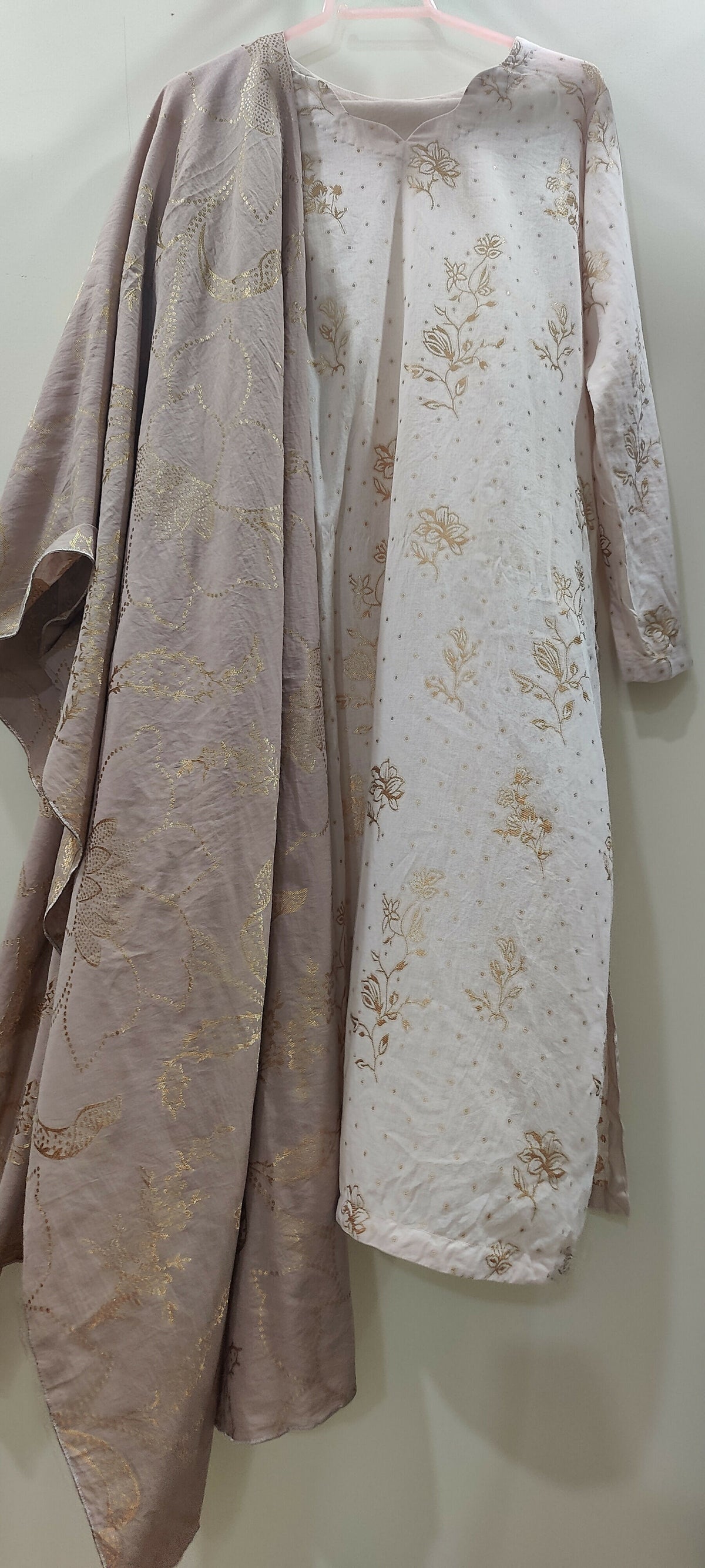 Alkaram Studio | Women Branded Kurta | Tea Pink | Medium | Worn Once