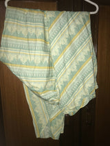 98872324-8FFD-4449-A565-EE5F0520BE7E