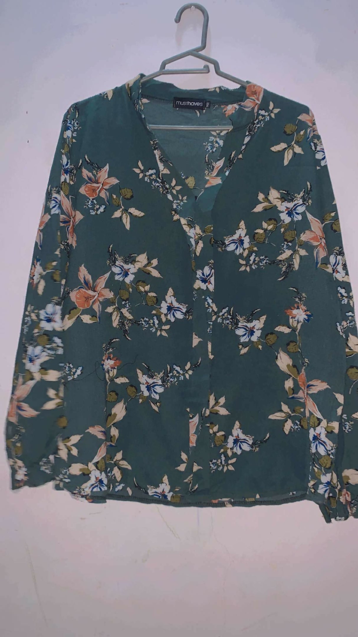 Green Floral Print Stylish Western Top | Women Tops & Shirts | Medium | Preloved