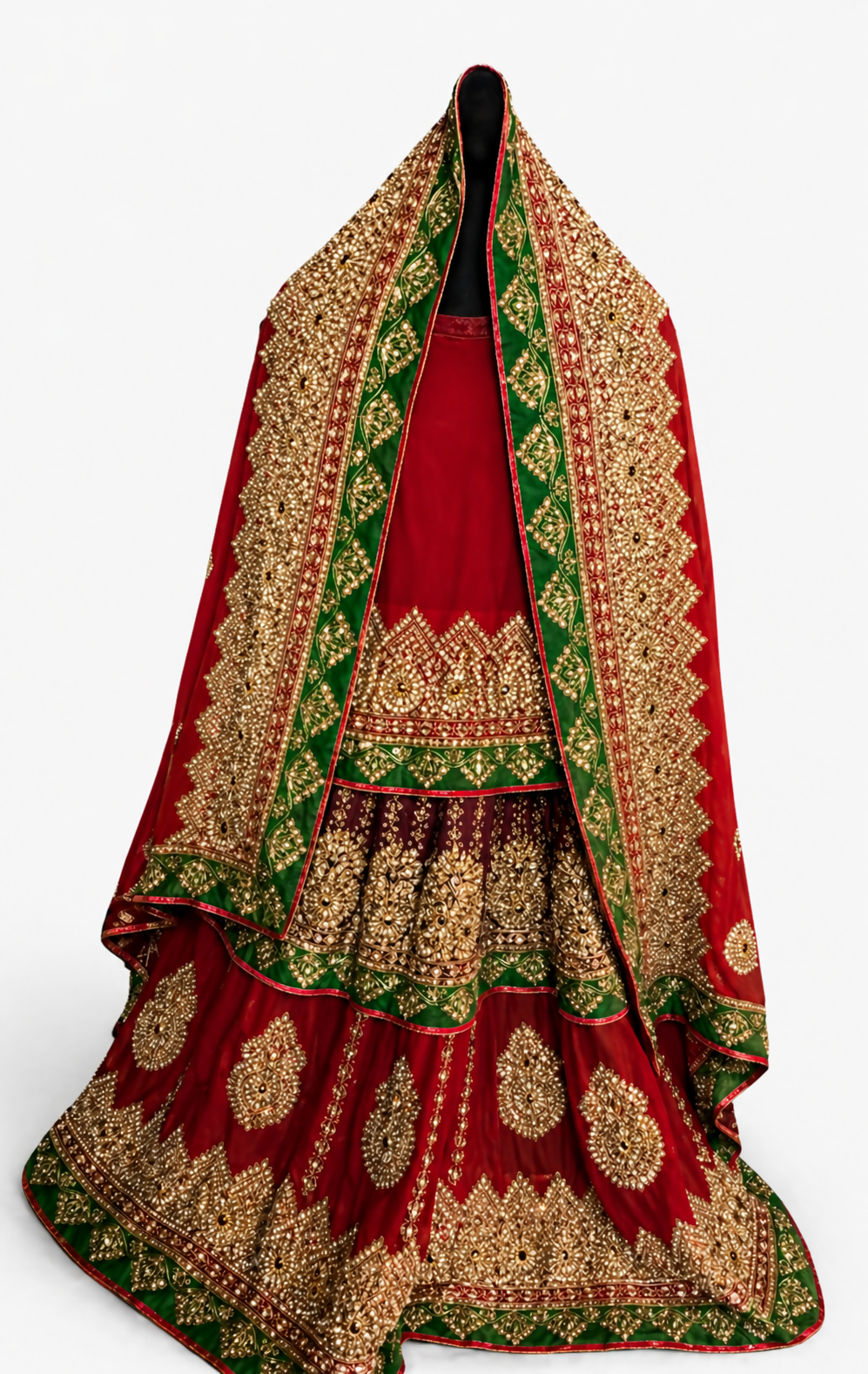 Heavy Embroidered Bridal Lehnga | Women Bridals | Medium | Preloved