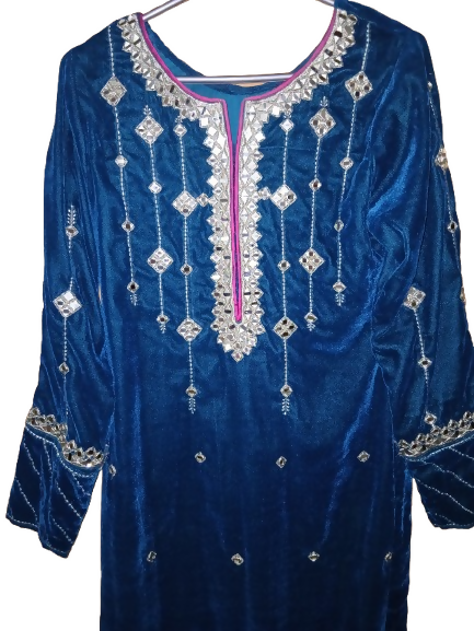 Zinc Velvet 2Pcs | Women Locally Made Formals | Small | Preloved