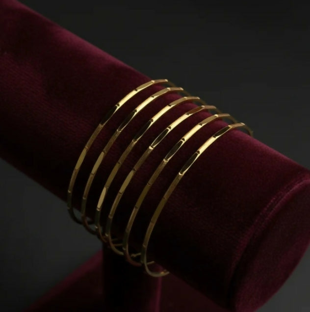 Luxury Gold Bangles- set of 6 - ch122 | Women Jewelry | Bangles & bracelets | Size: 2.2 to 2.5 | Brand New
