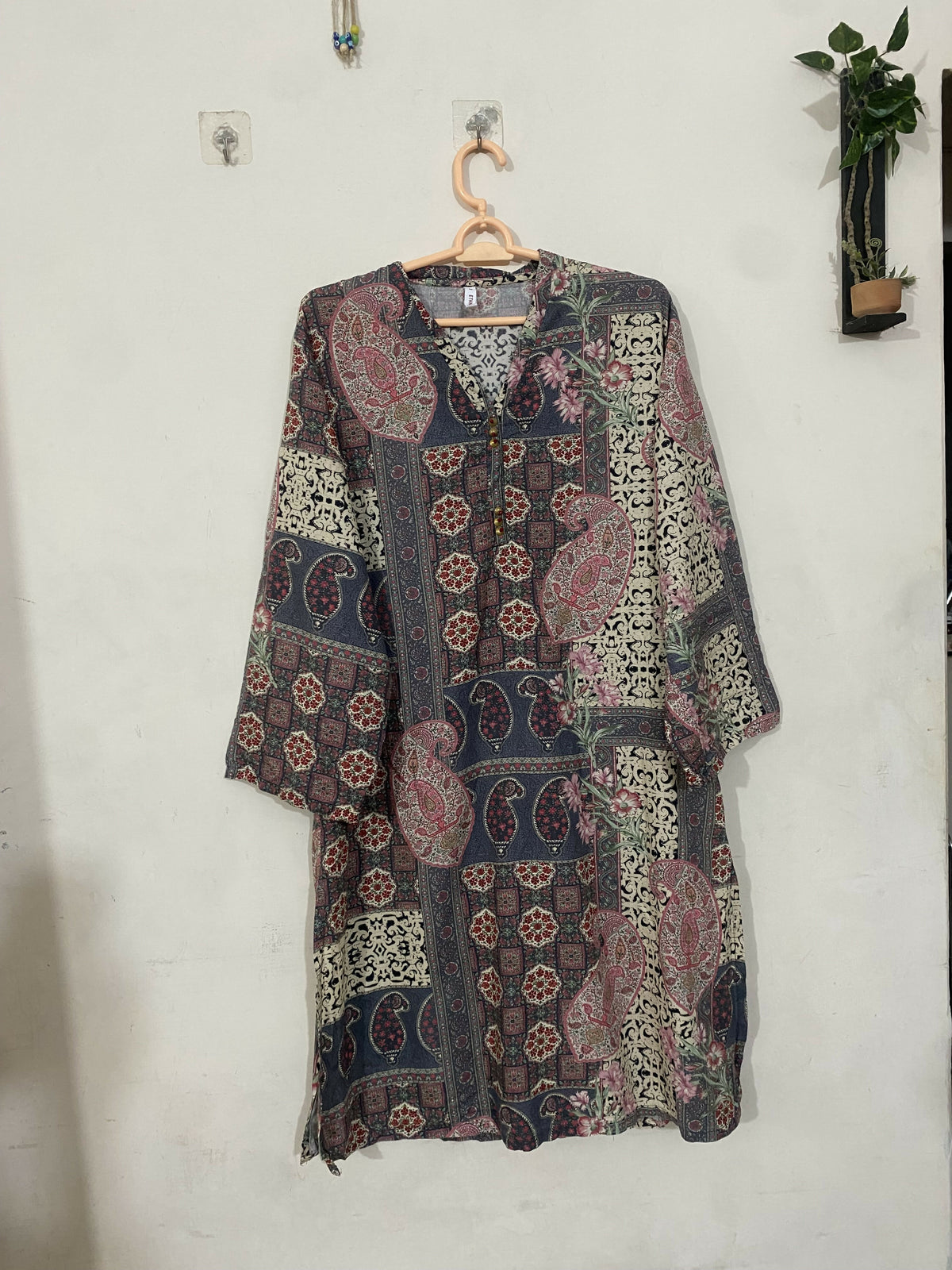 Ethnc | Women Branded Kurta | Medium | Preloved