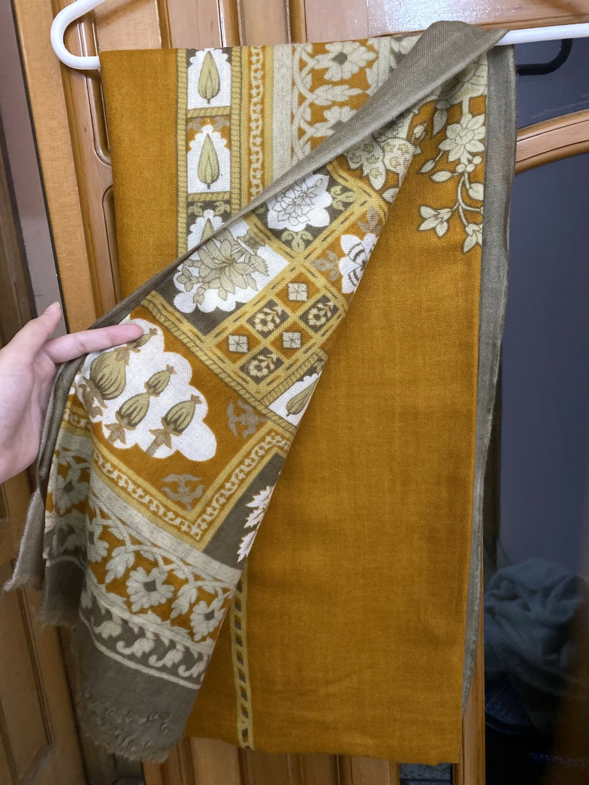 91761D72-11B1-4C8B-9E1C-6962326CDFB2