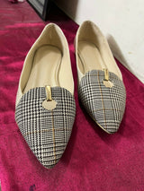 Unze London | Skin Leather Shoes | Women Shoes | Size: 8 | Worn Once