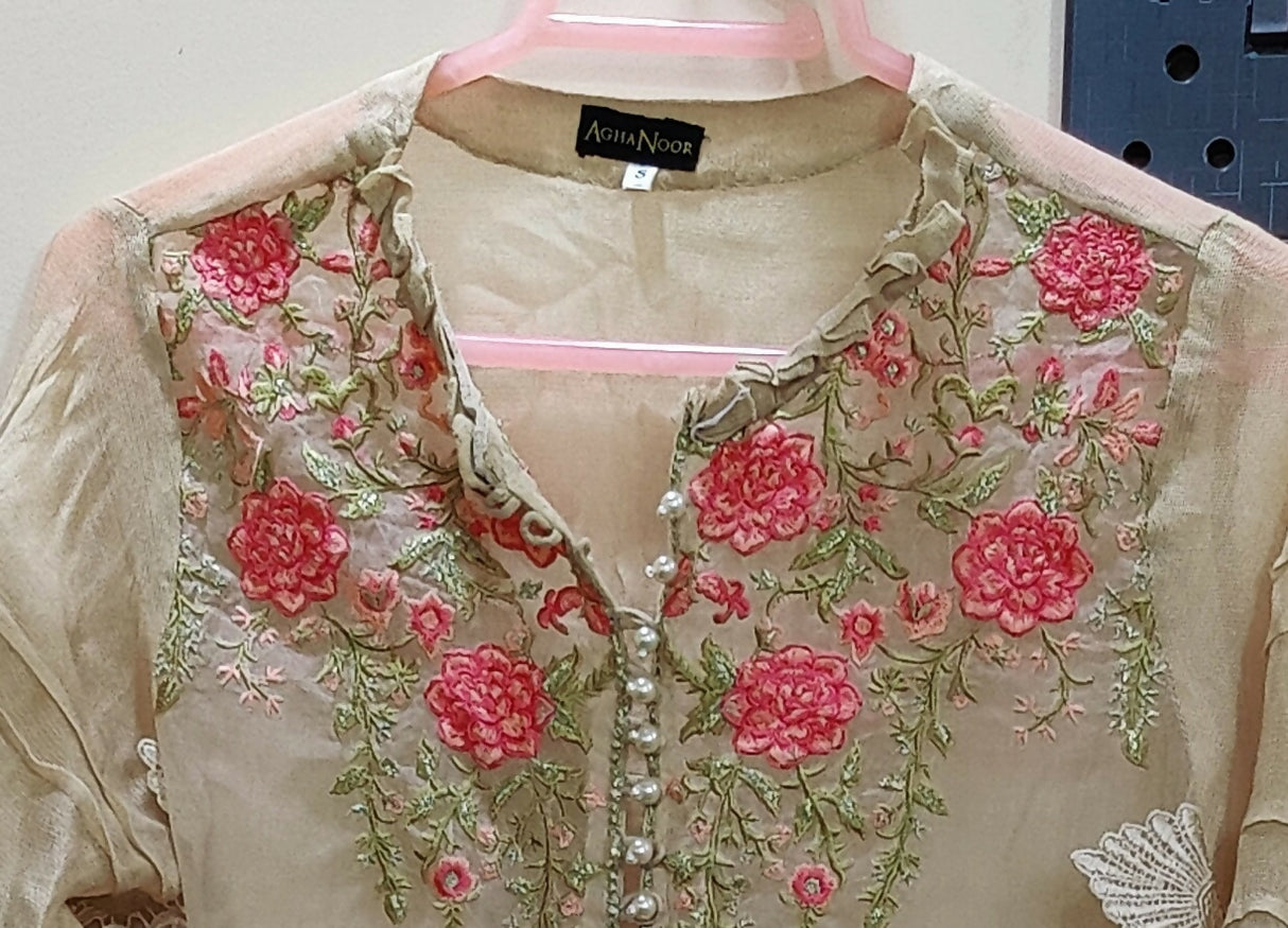 Agha Noor | Women Branded Kurta | Medium | New