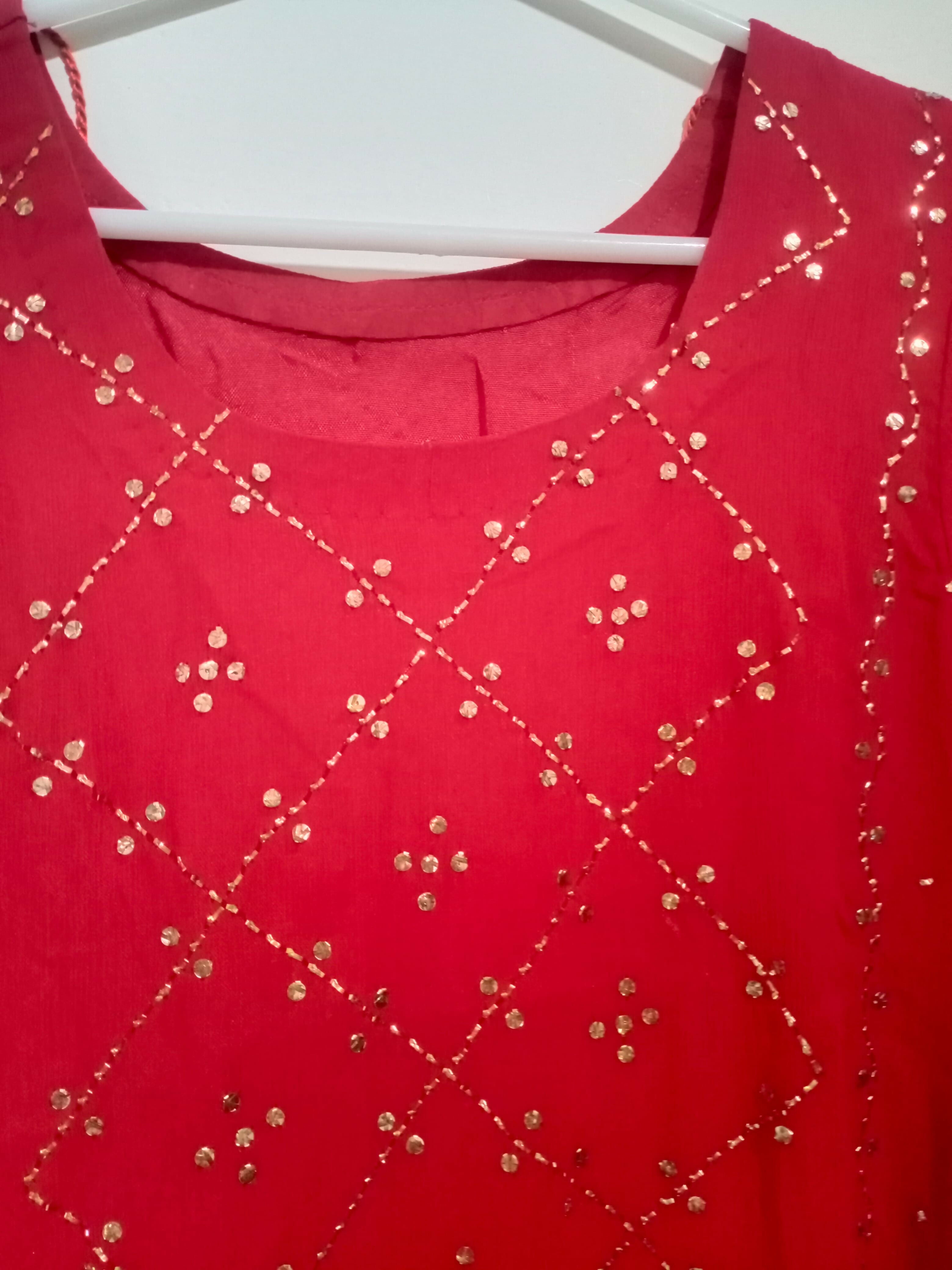 Blood red Mukesh chiffon Suit | Women Locally Made Formals | X Large | Preloved