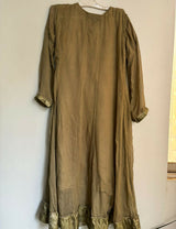 Zari Embroidered Suit | Women Locally Made Formals | Medium | Preloved