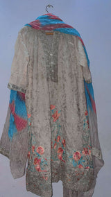 White Embroidered 2Pc | Women Locally Made Kurta | Medium | Preloved