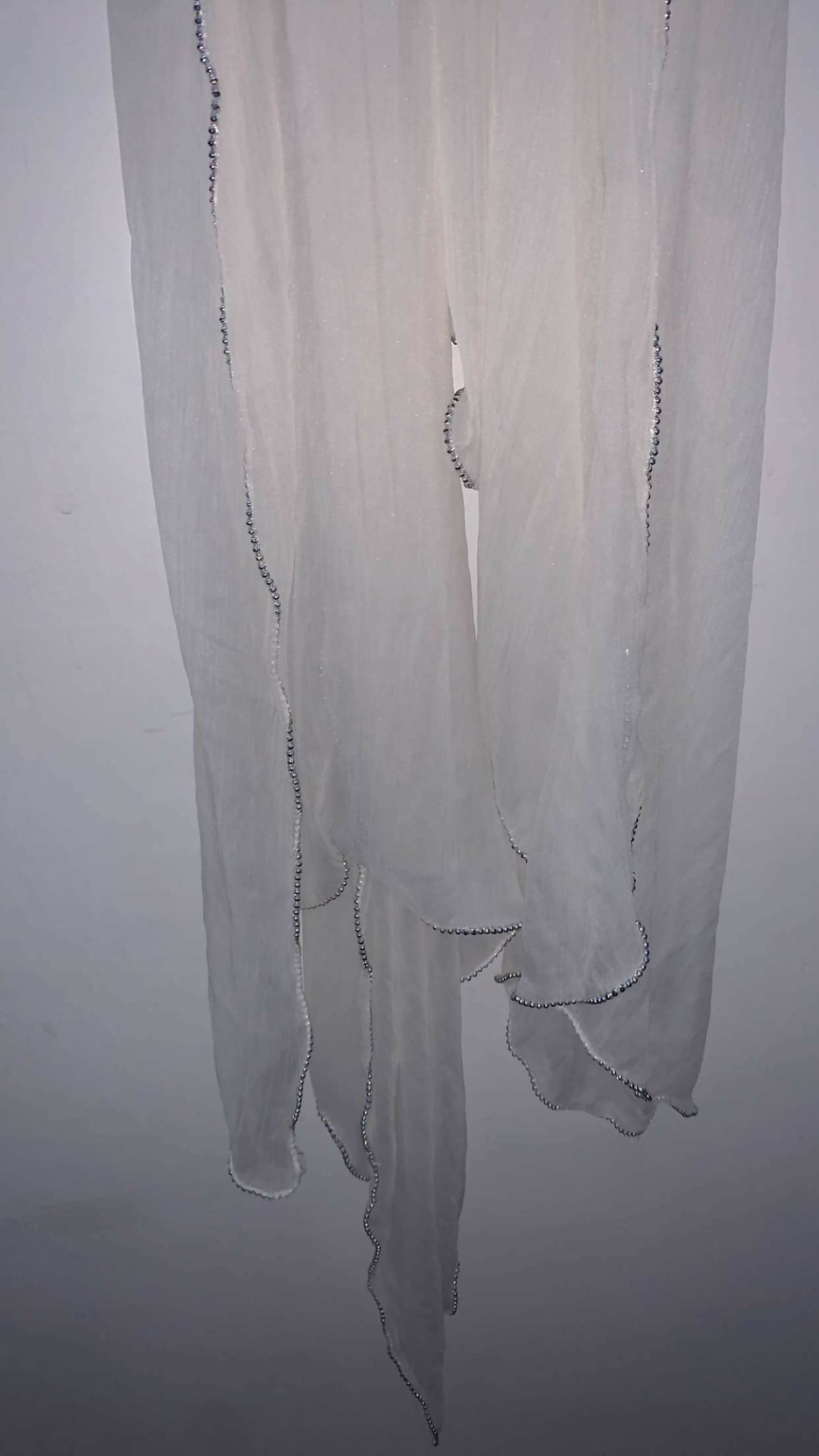 Plain White Stylish Staller/ Scarf | Women Accessories | Standard | Preloved