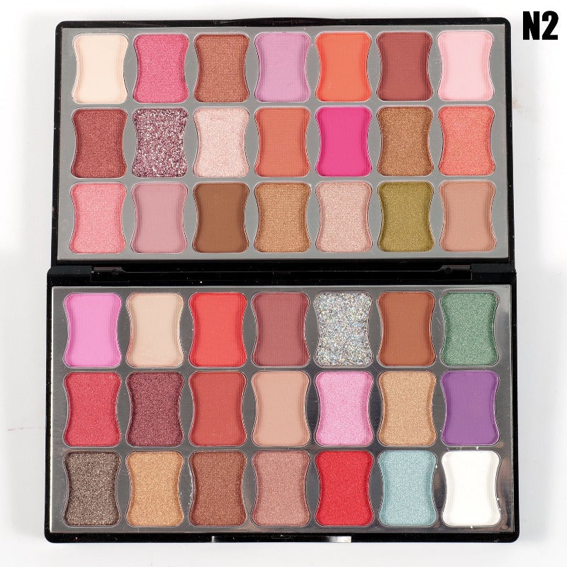 Buy Miss Rose 42 eye color palette in Pakistan
