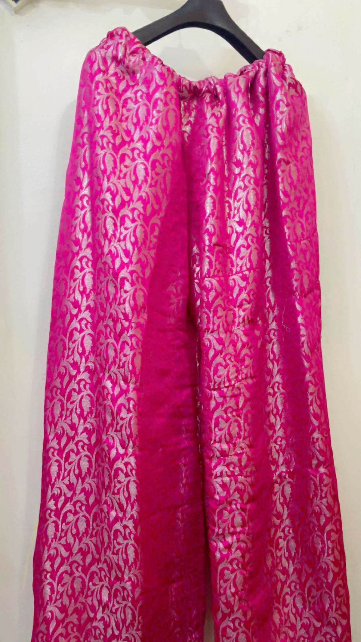 Banarsi Flapper | Women Bottoms & Pants | Pink | Large | Preloved