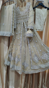 Functional Walima or Nikkah Dress | Women Bridals | Medium | Worn Once