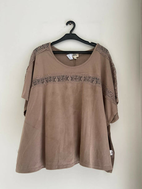 WhatsApp Image 2025-08-24 at 21.54.31_1937e70d