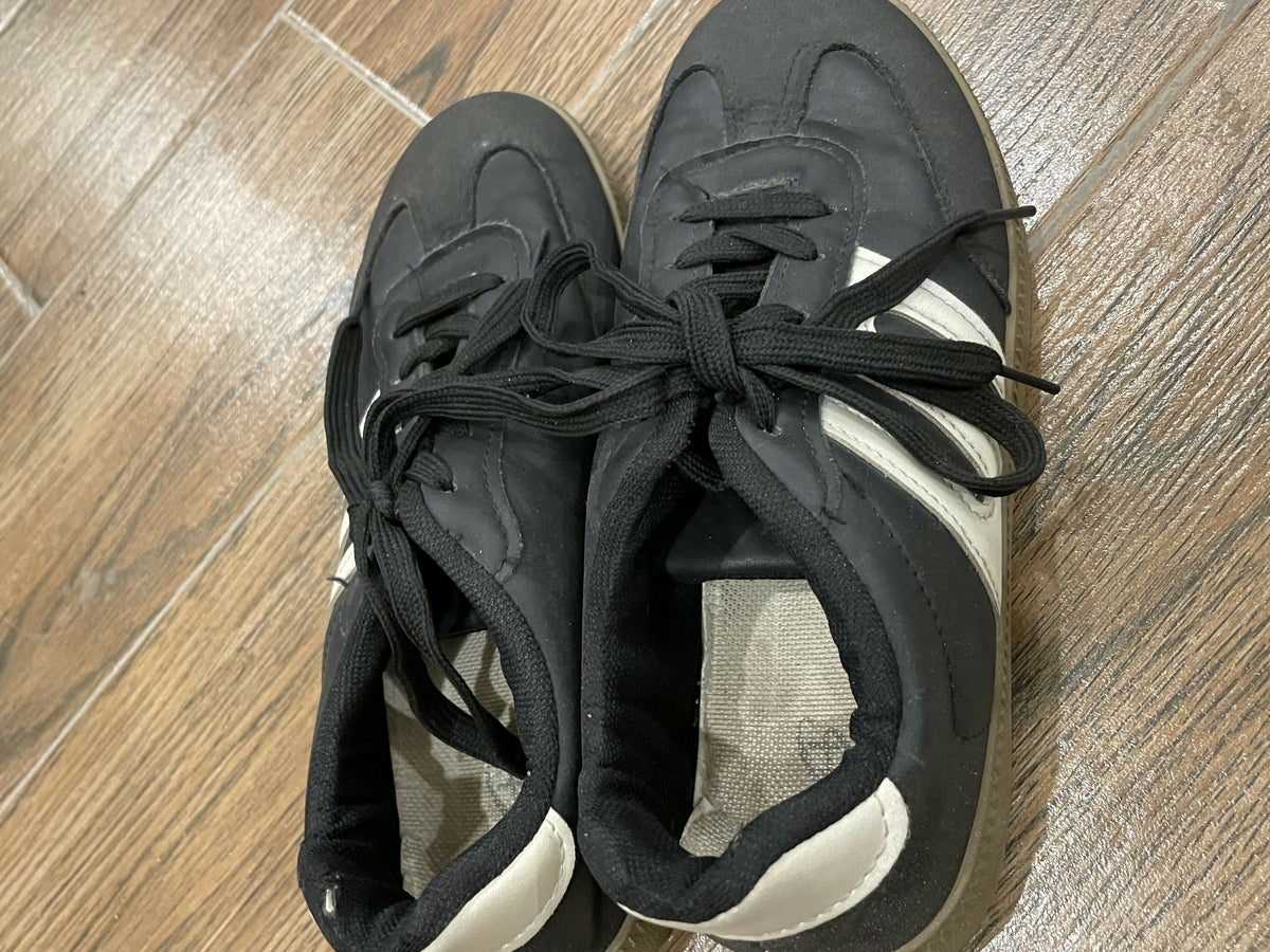 Black Casual Sneakers | Women Shoes | Sports | Size:38 | Preloved