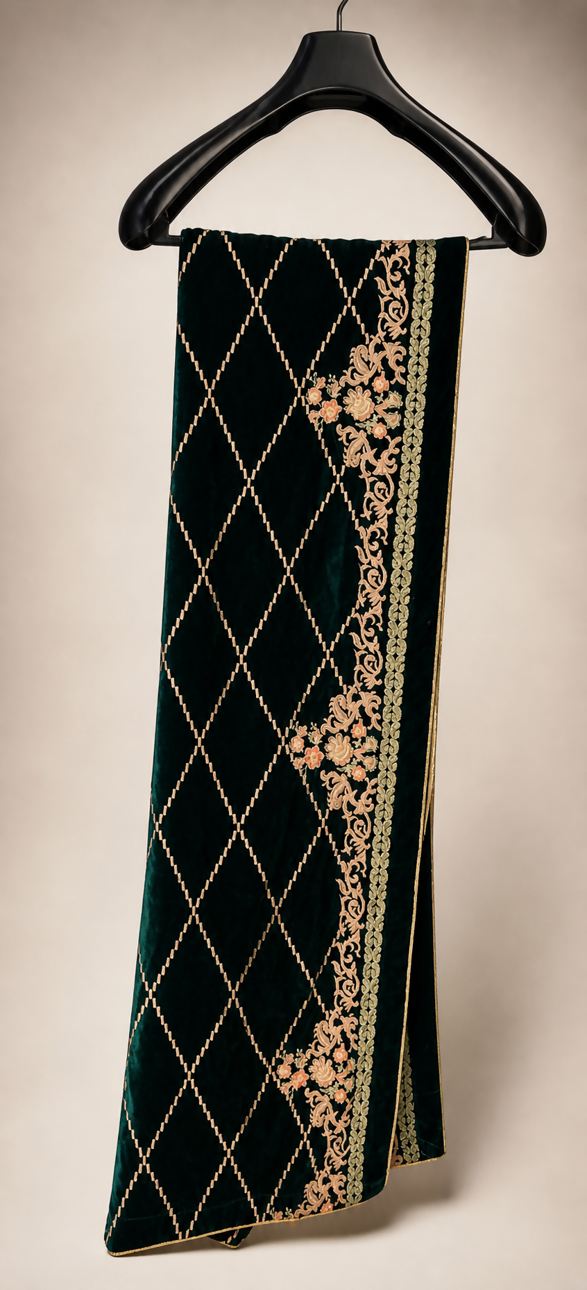 r2SkcxOTDW