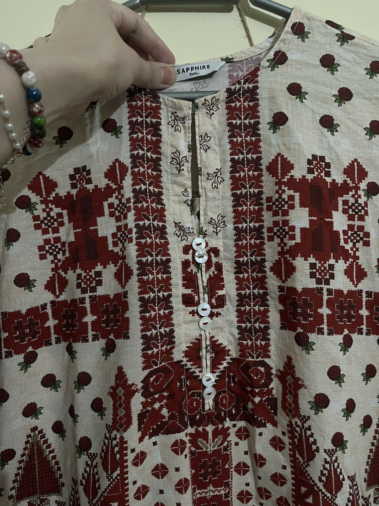 Sapphire | Women Branded Kurta | Medium | White Kurta | Preloved