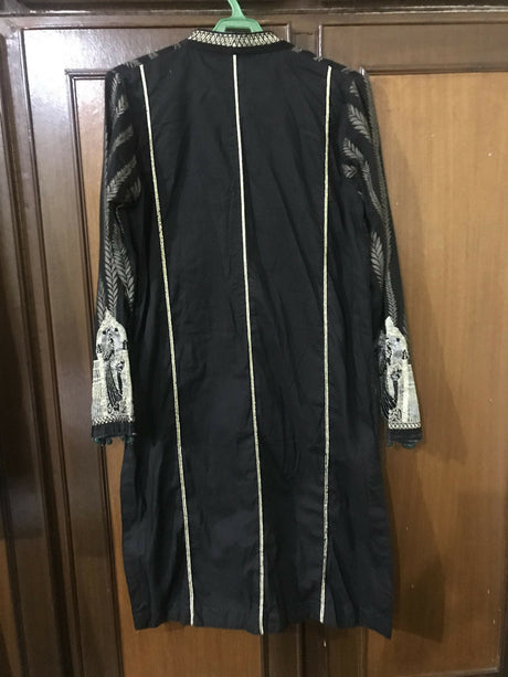 06064FE0-873F-496E-8769-B223E449F6C2