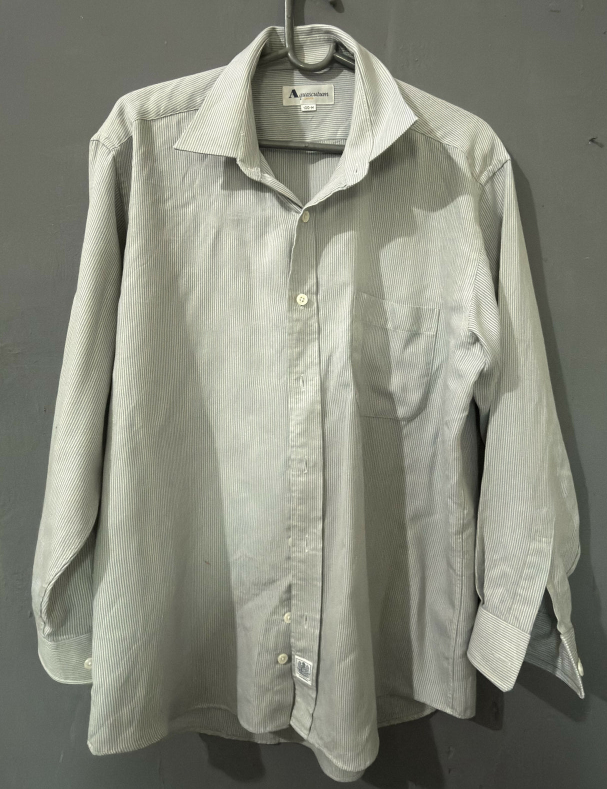 Button Down Shirt | Men Tops & Shirts |Medium | Worn Once