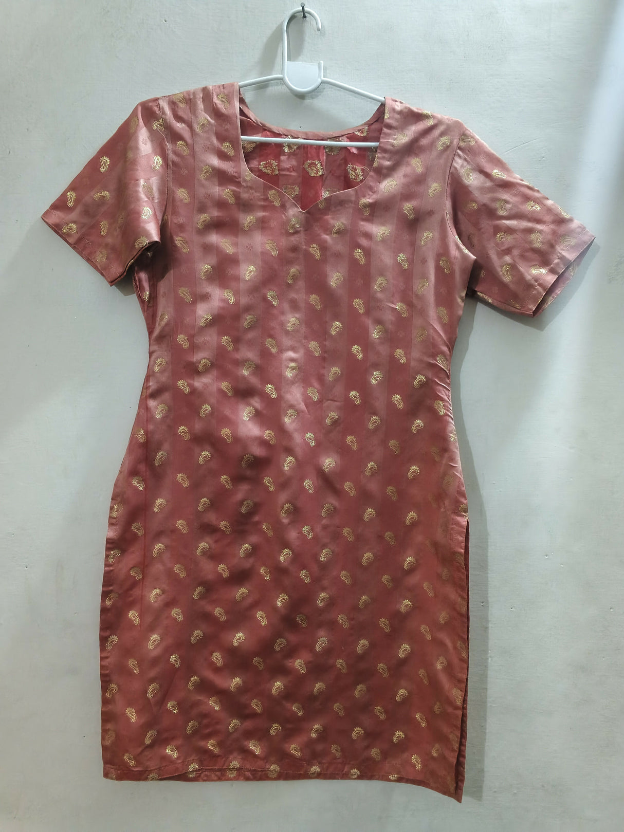 Tea Pink Banarsi Suit | Women Locally Made Kurta | Medium | Worn Once