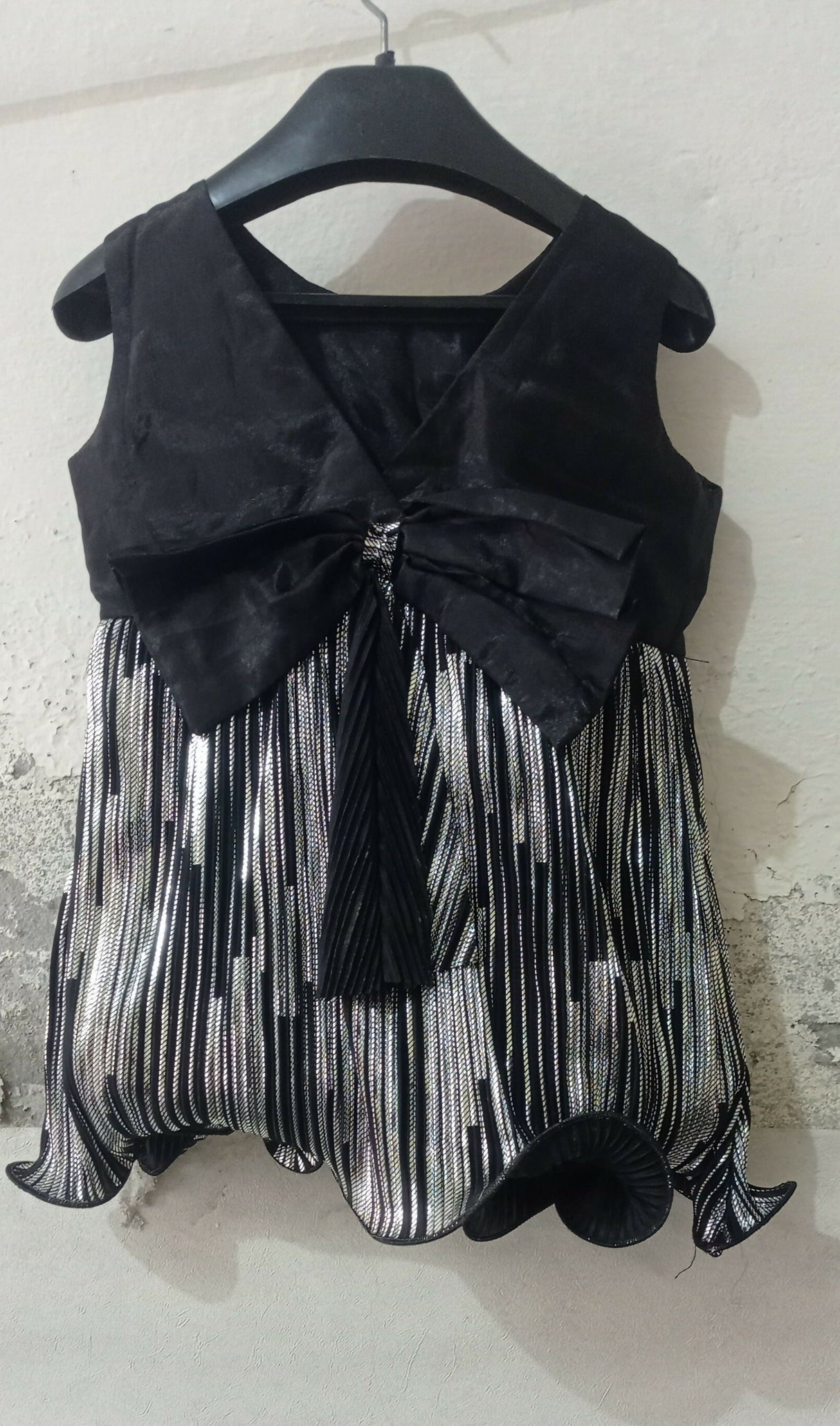 Black Baby Frock | Kids | Girls Skirts & Dresses | 12 to 18 Mnths | Worn Once