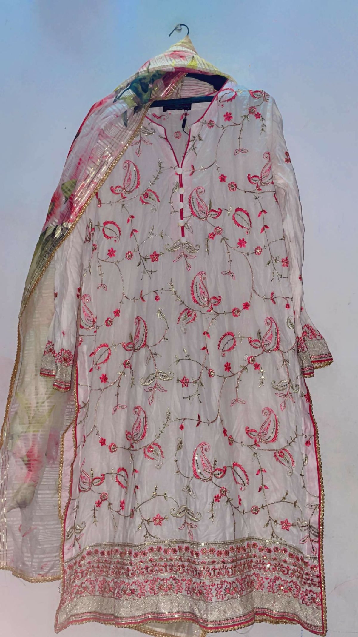 Bonanza Satrangi | Women Branded Kurta | Large | White | Preloved