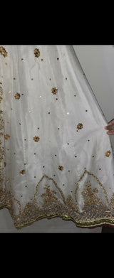 Bridal Maxi | Women Bridals | Medium | Worn Once