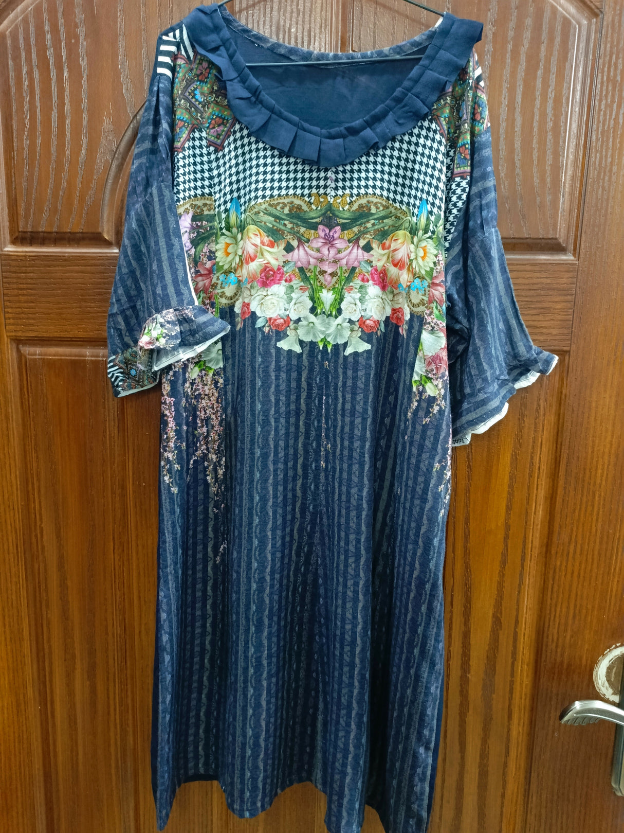 Bonanza Satrangi | Linen Shirt | Women Branded Kurta | Medium | New