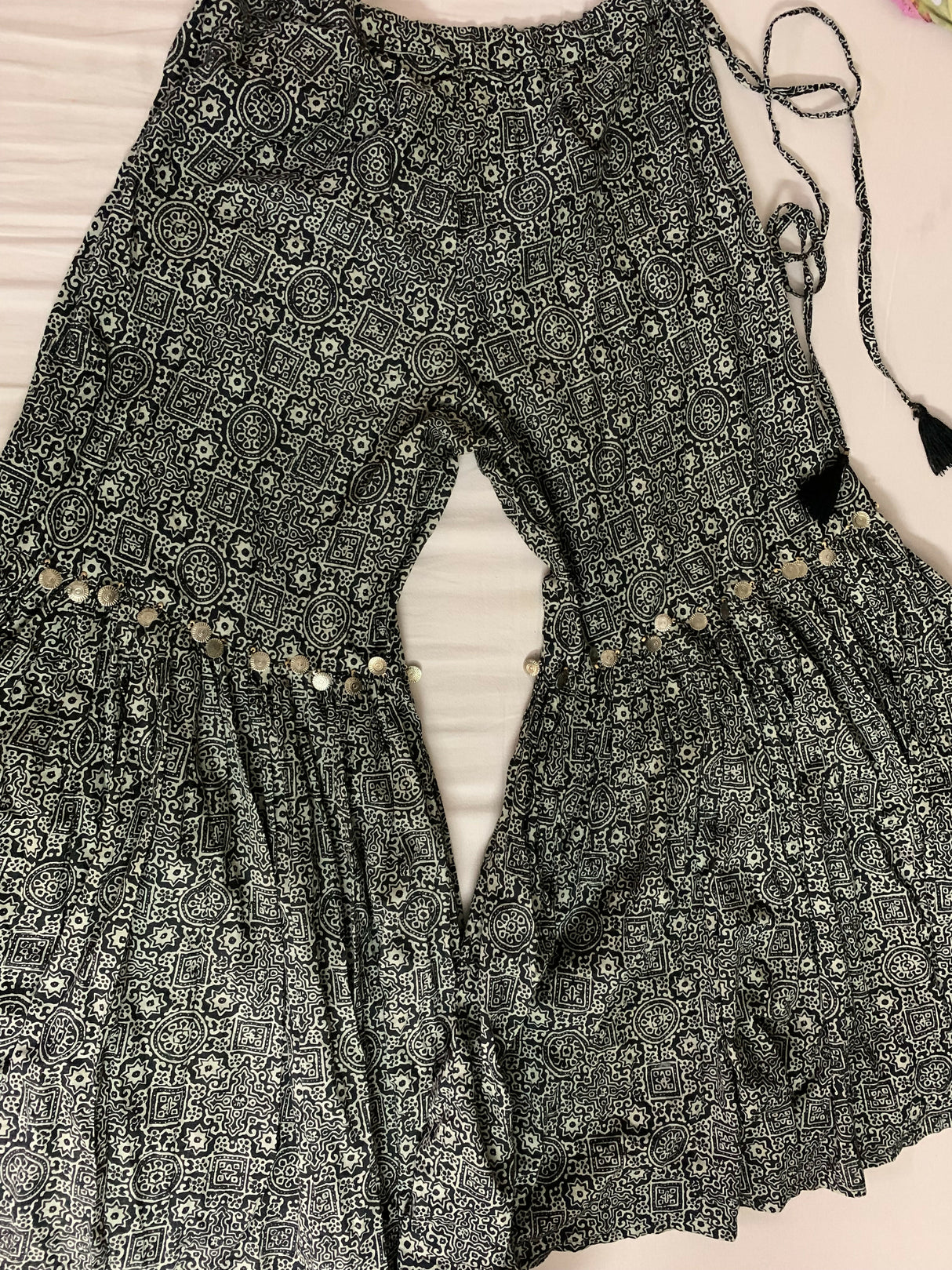 Generation | Women Formals | Ghararas , Shararas & Lehngas | Medium | Green | New