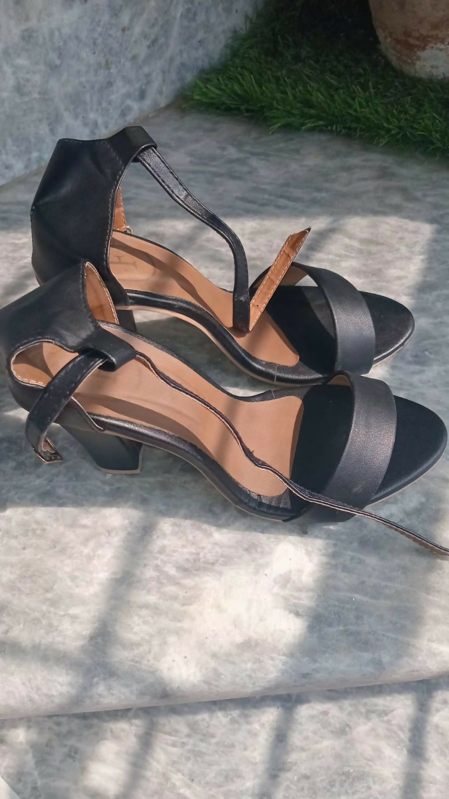 Black Heels | Women Shoes | Heels | Size:8 | Worn Once