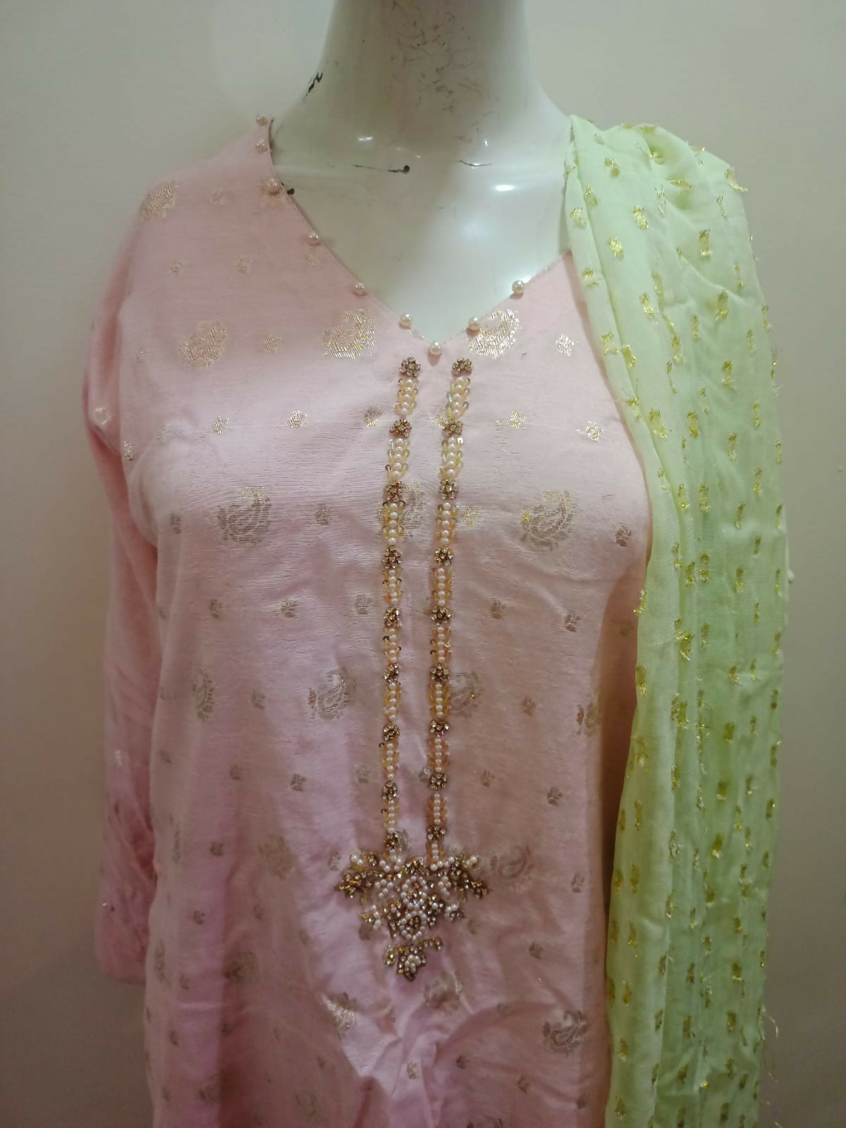 3 PC Gharara suit | Women Locally Made Formals | Small | Preloved