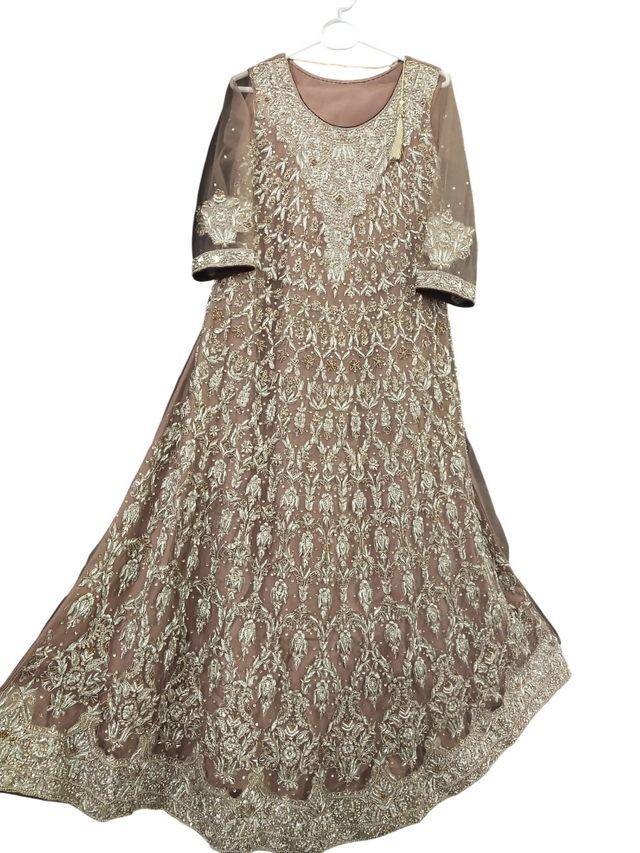 EsGmmUBqT1-Photoroom