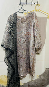 Saleem Fabrics | Soft Georgette 3-PC Cream Dress | Branded Women Dress | Preloved