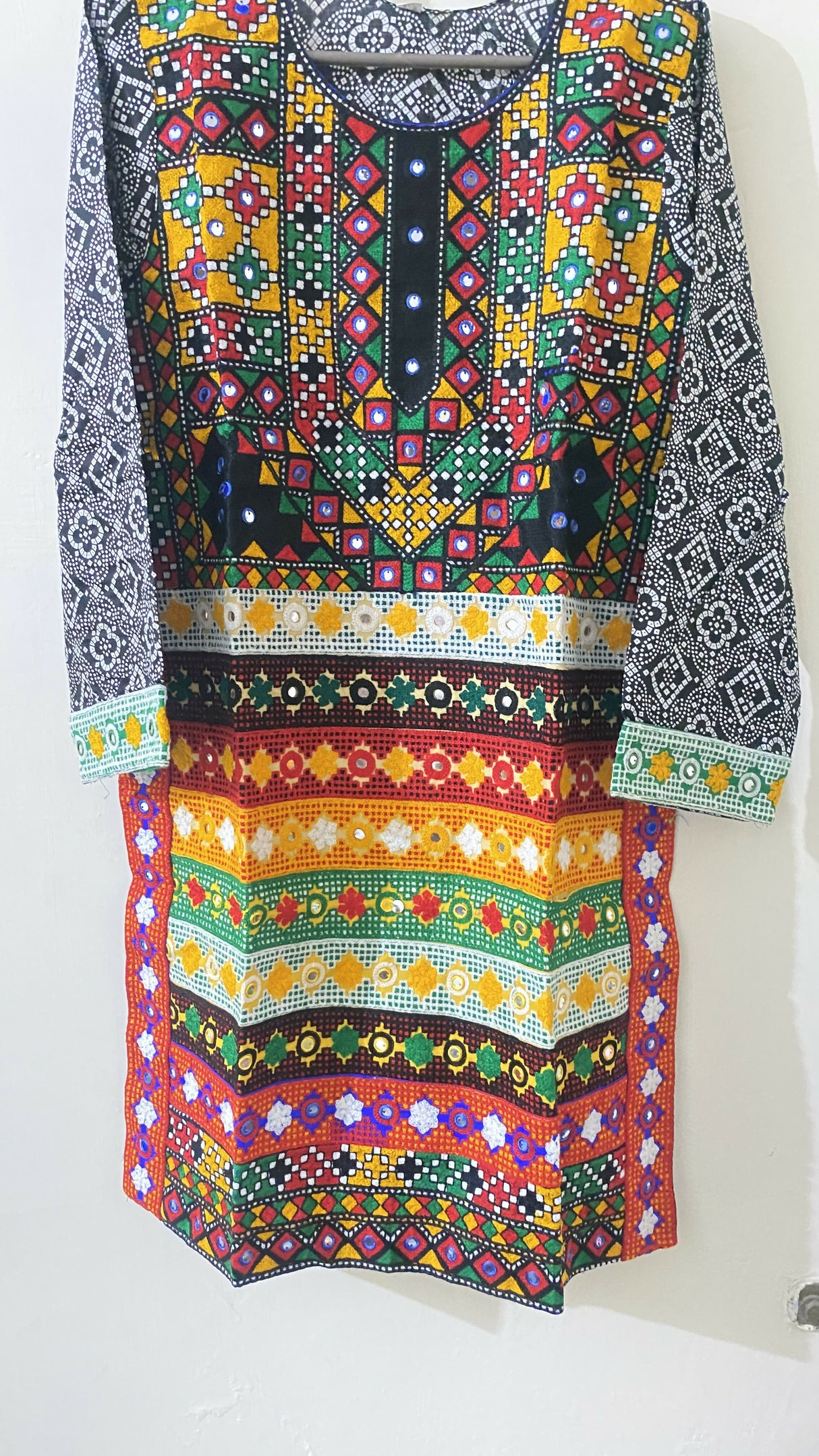 Traditional Work Kurta | Women Locally Made Kurta | Medium | New