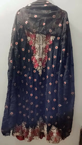 Black Embroidered Kurta | Women Locally Made Kurta | Large | Preloved