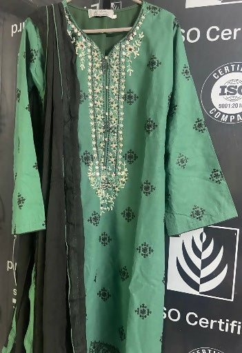 The Wardrobe | Three Piece Ready to Wear | Branded Semi Formals | Small | New