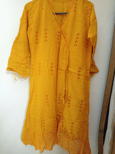 Chickenkari Kurta | Women Locally Made Kurta | Medium | New