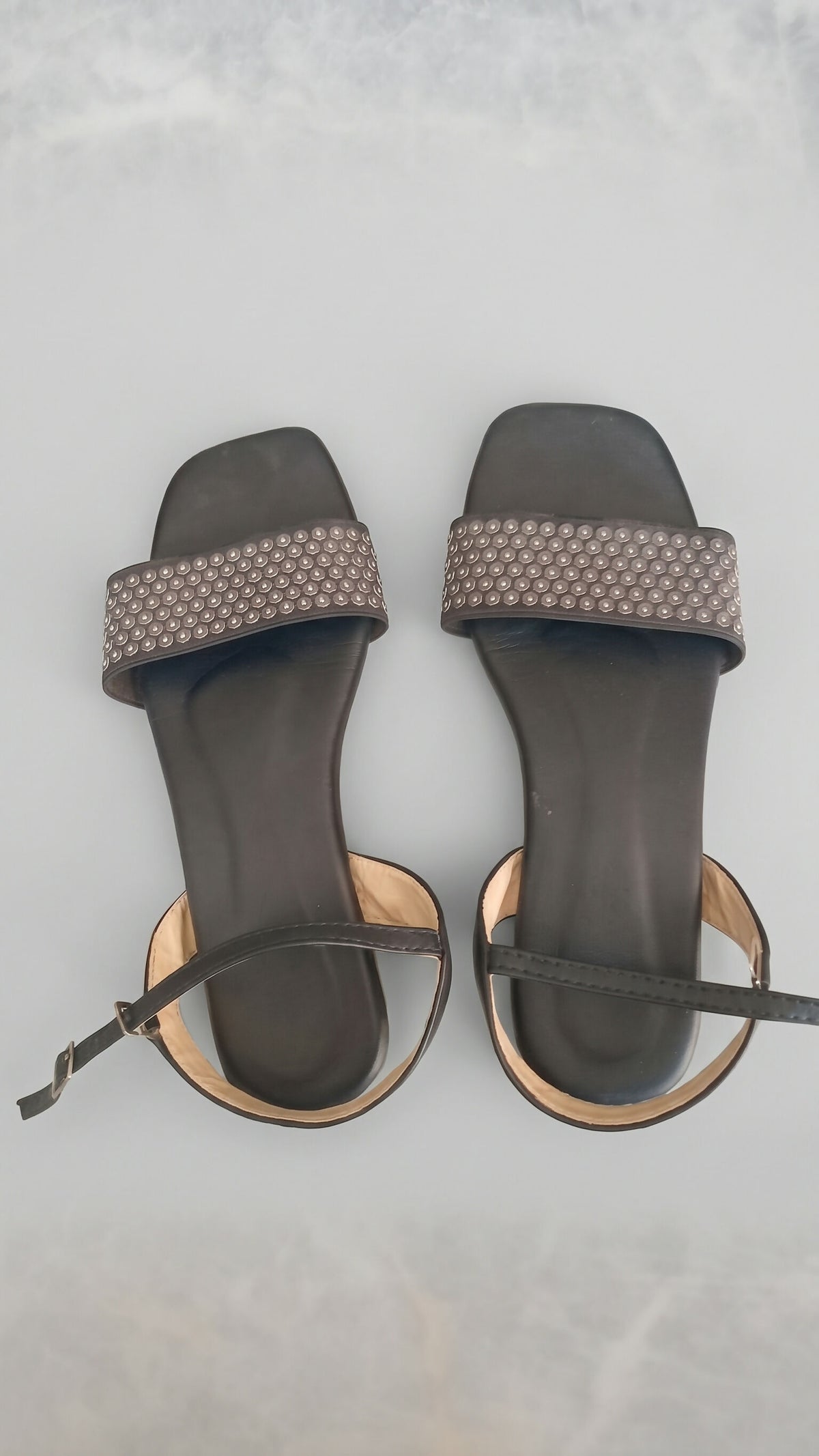 Black Sandals | Women Shoes | Sandals & Flats | Size: 38 | Preloved
