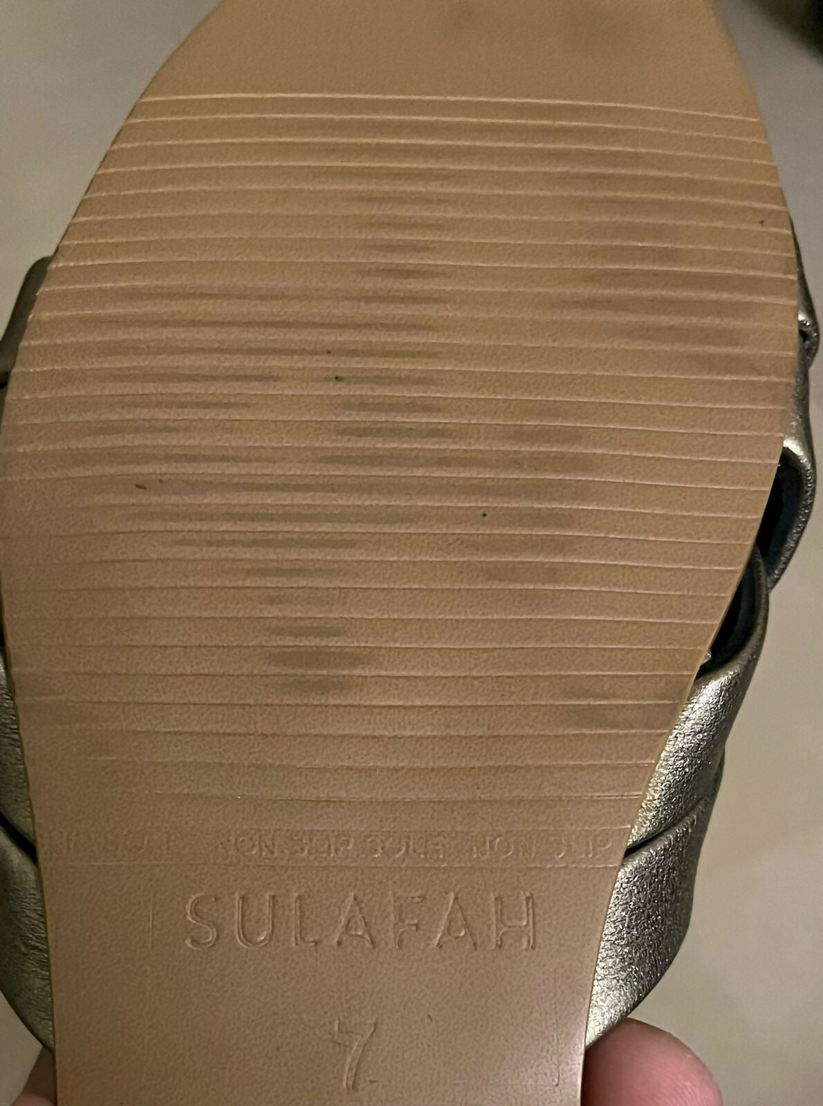 Sulafah Grey Flats (SIZE: 7) | Sandals and Flats | Worn Once