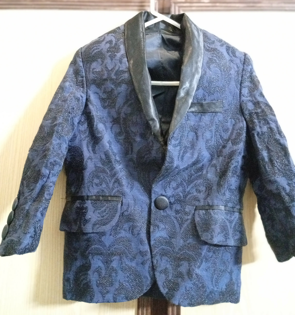 Tuxedo |Coat | Men Sweaters & Jackets | Medium | Worn Once