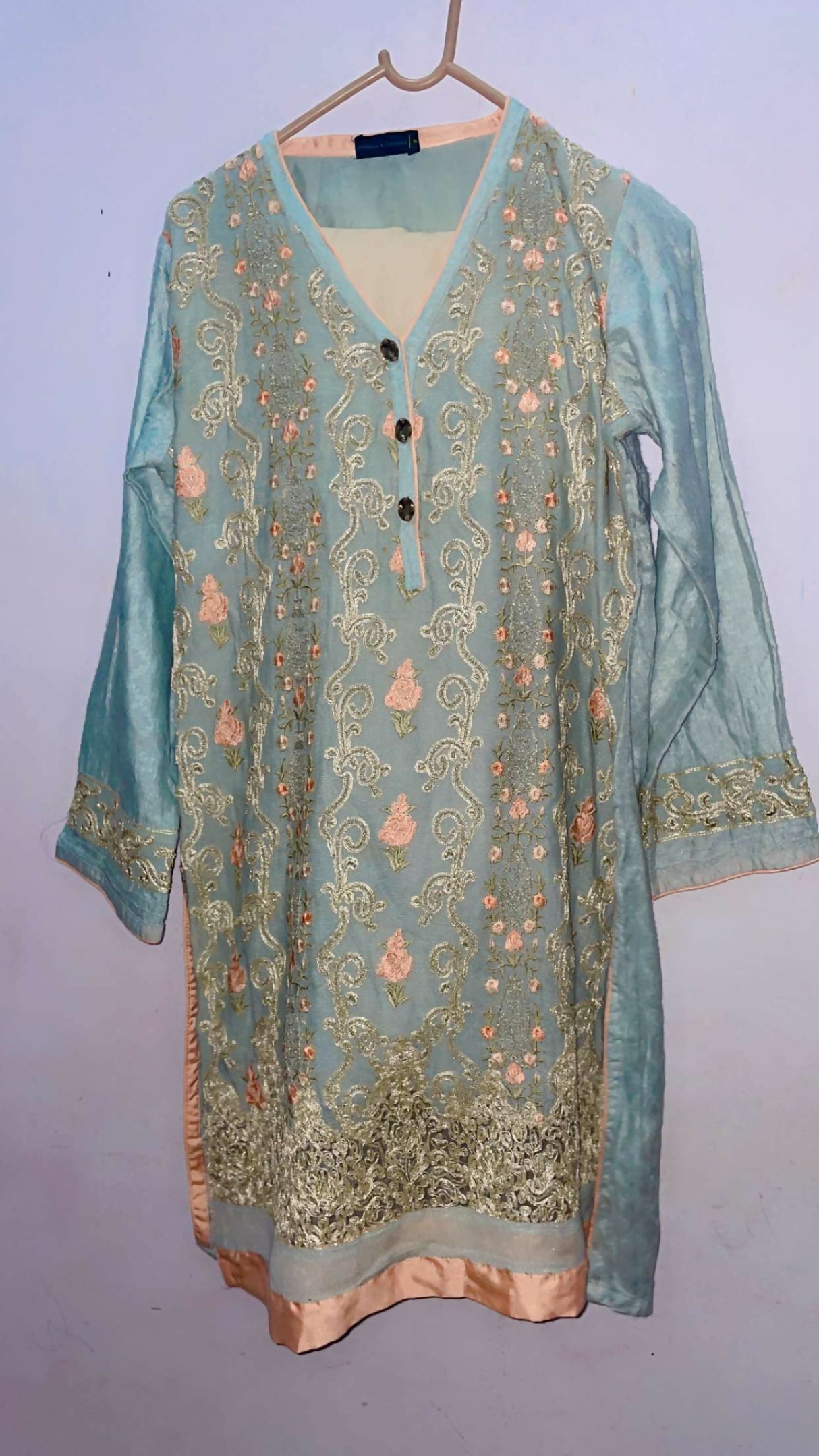Women Embroidered Shirt | Women Locally Made Formals | Medium | Multicolor | Preloved