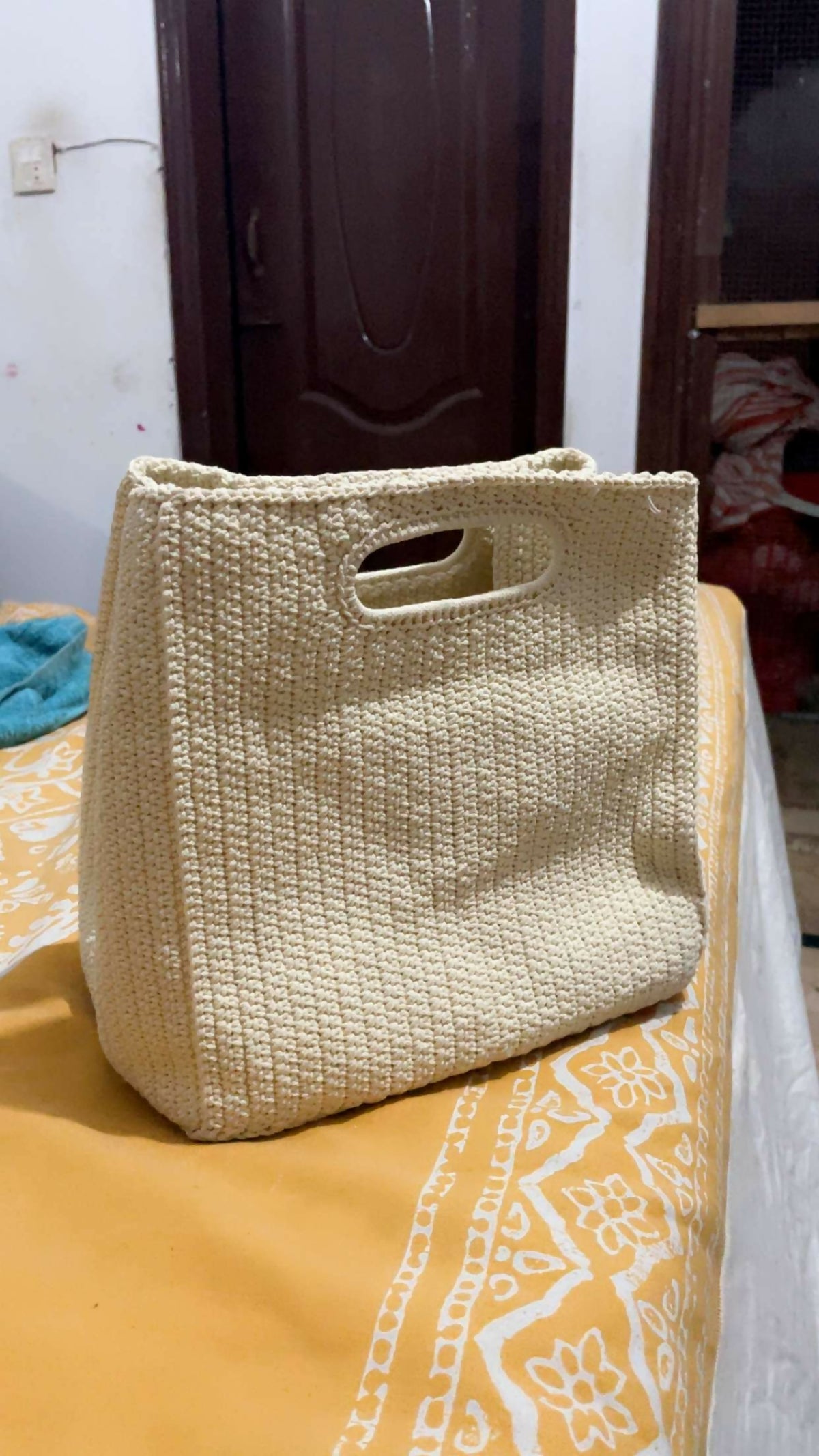 White Bag | Women Bags | Crossbody Bags | Medium | Preloved